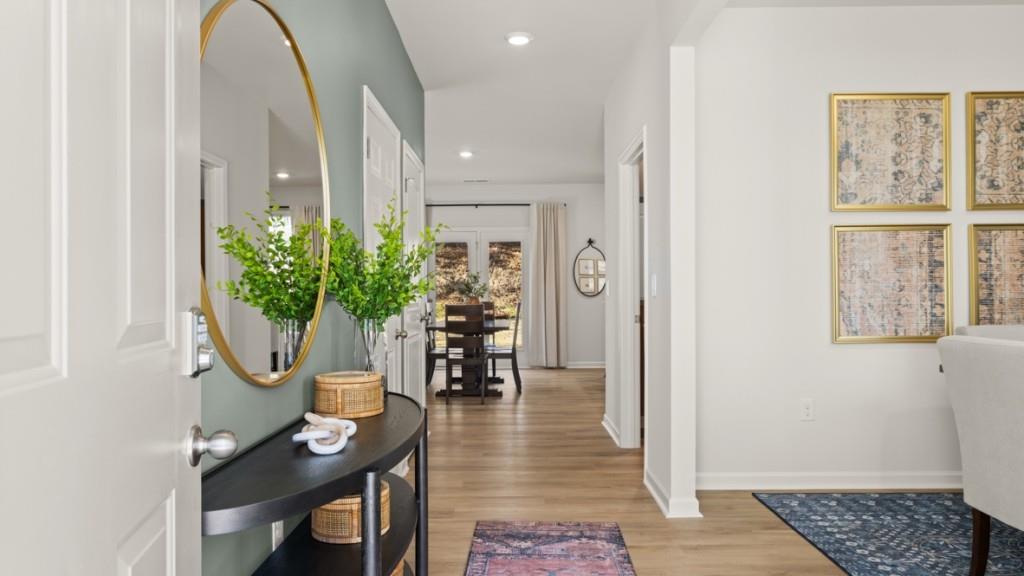 2906 Daxton Lane Gainesville, GA 30507 - Photo 2 of 32