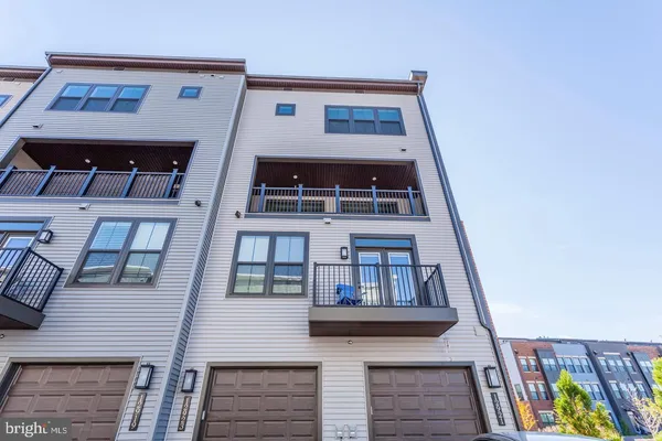 $3,750 | 12923 Sunrise Ridge Alley, Herndon, VA 20171