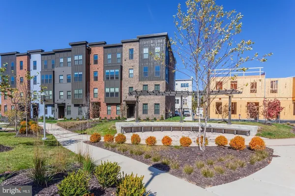 $3,750 | 12923 Sunrise Ridge Alley, Herndon, VA 20171