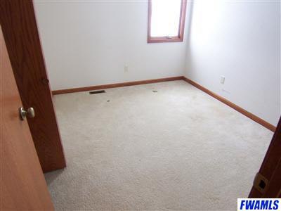 6931 West Shoaff Road Fort Wayne, IN 46818 - Photo 7 of 11