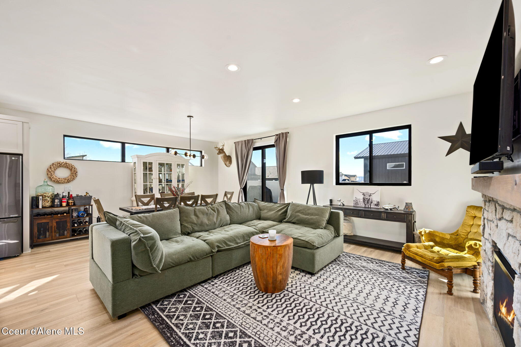 6663 West Portrush Drive Rathdrum, ID 83858 - Photo 8 of 29 19-web-or-mls-DSC_8034