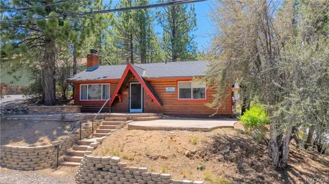 $397,500 | 41063 Pennsylvania Avenue, Big Bear Lake, CA 92315