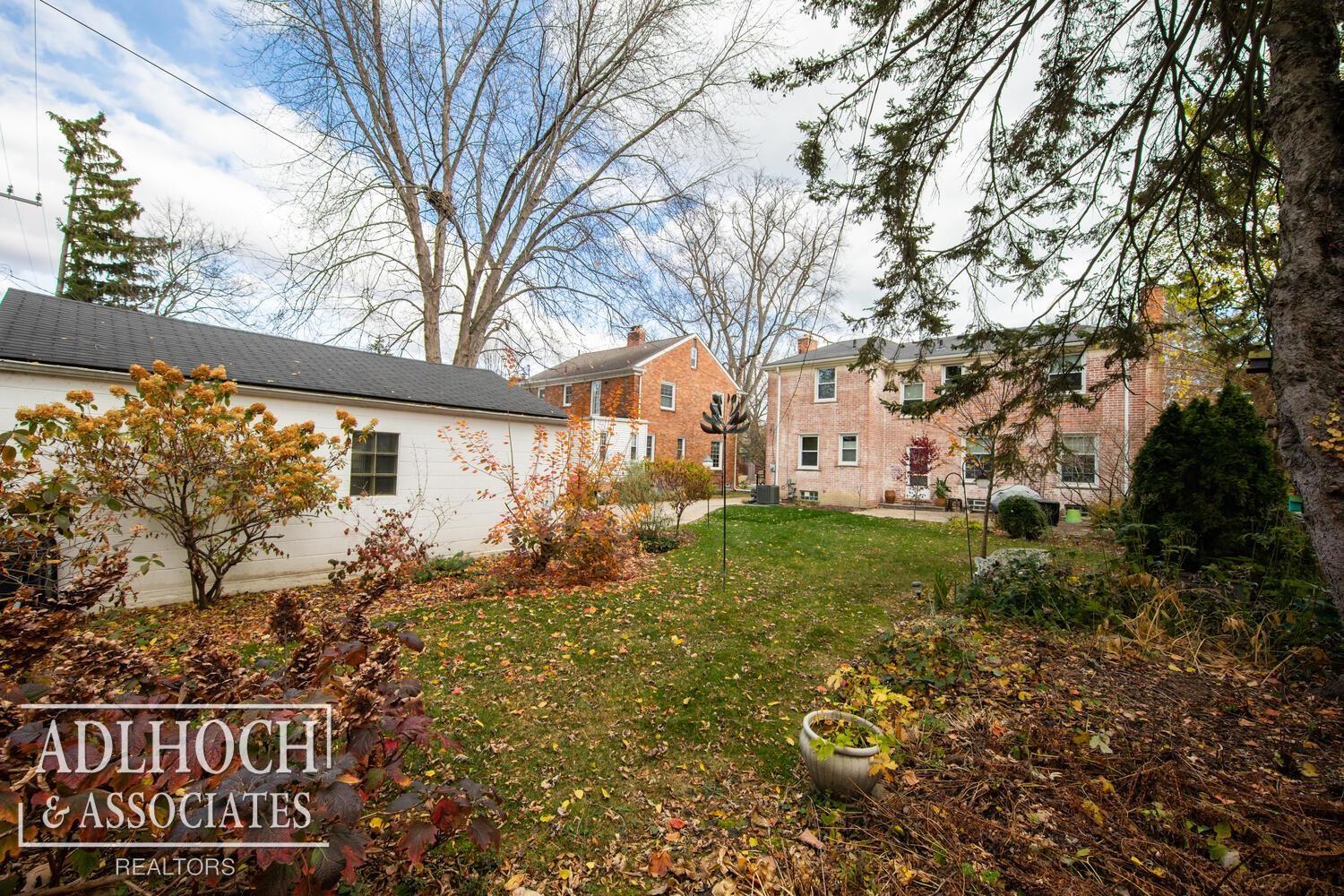 623 Barrington Road Grosse Pointe Park, MI 48230 - Photo 17 of 18