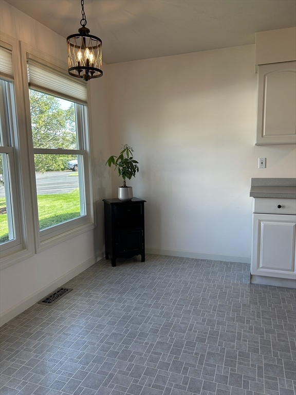 37 Bay Pointe Dr Extension, Unit 37 Wareham, MA 02532 - Photo 11 of 42