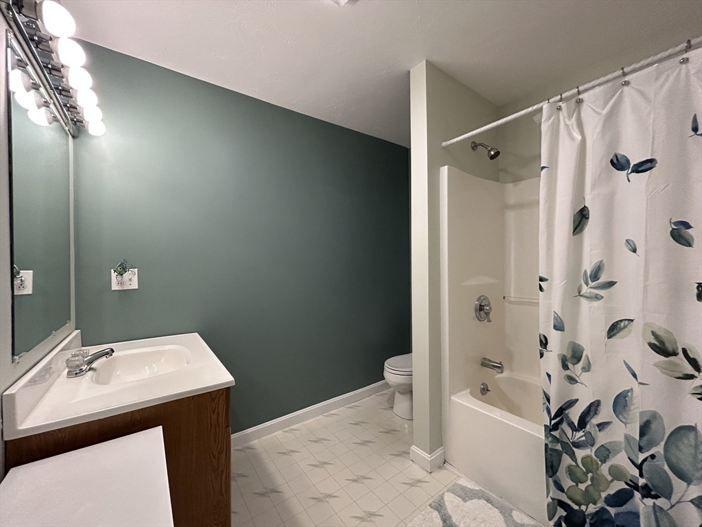 37 Bay Pointe Dr Extension, Unit 37 Wareham, MA 02532 - Photo 18 of 42