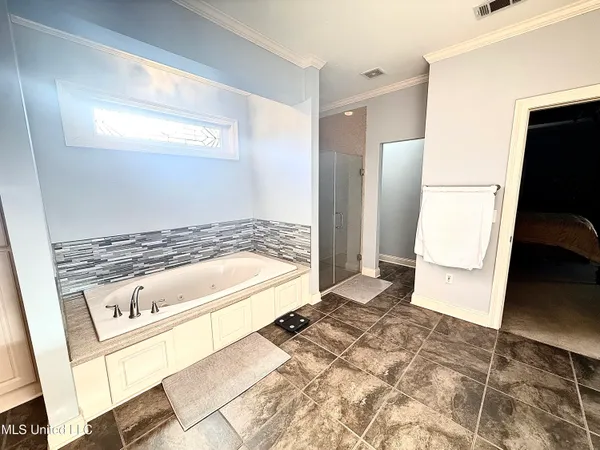 $385,000 | 103 Oak Meadows Drive, Clinton, MS 39056