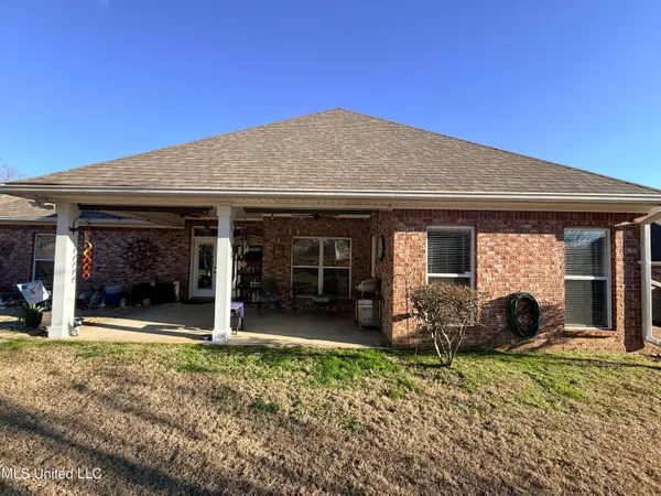 $385,000 | 103 Oak Meadows Drive, Clinton, MS 39056