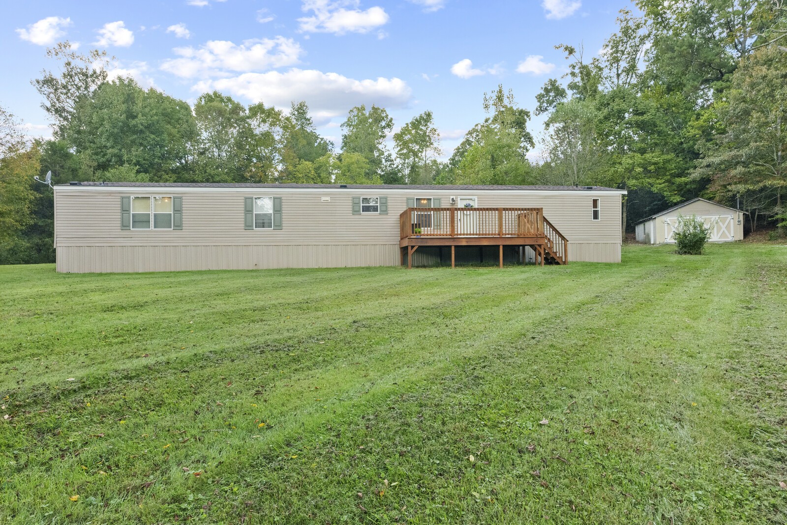 1213 Smiley Troutt Road Bethpage, TN 37022 - Photo 2 of 17