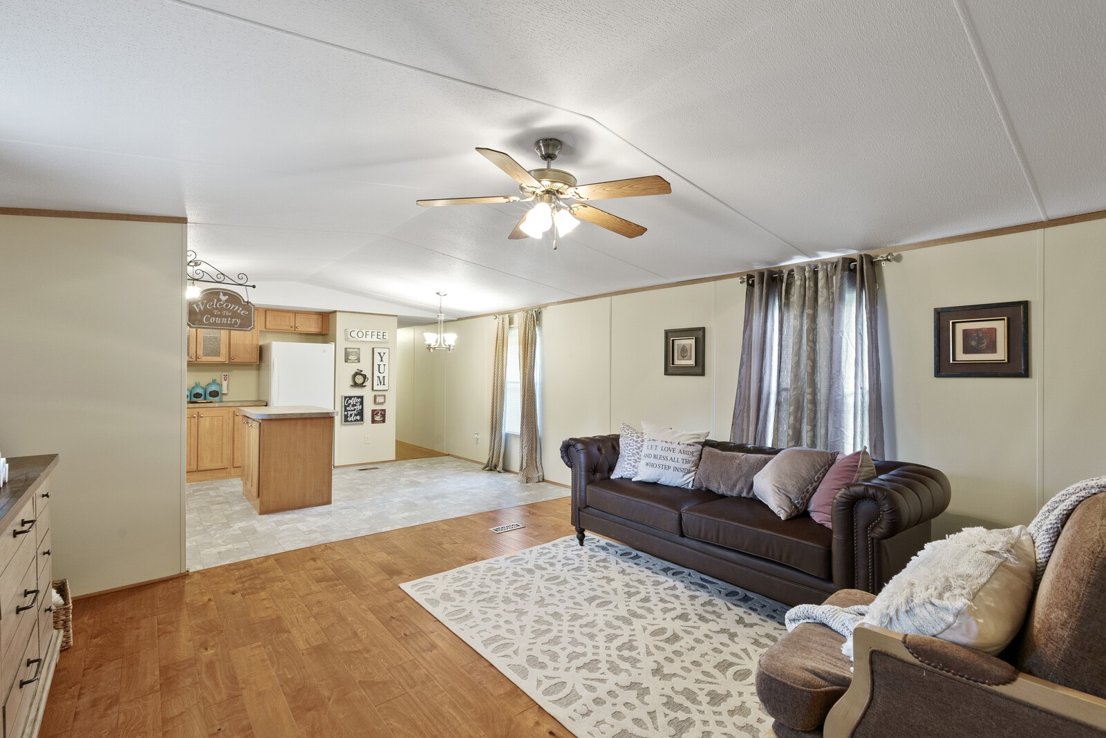 1213 Smiley Troutt Road Bethpage, TN 37022 - Photo 3 of 17