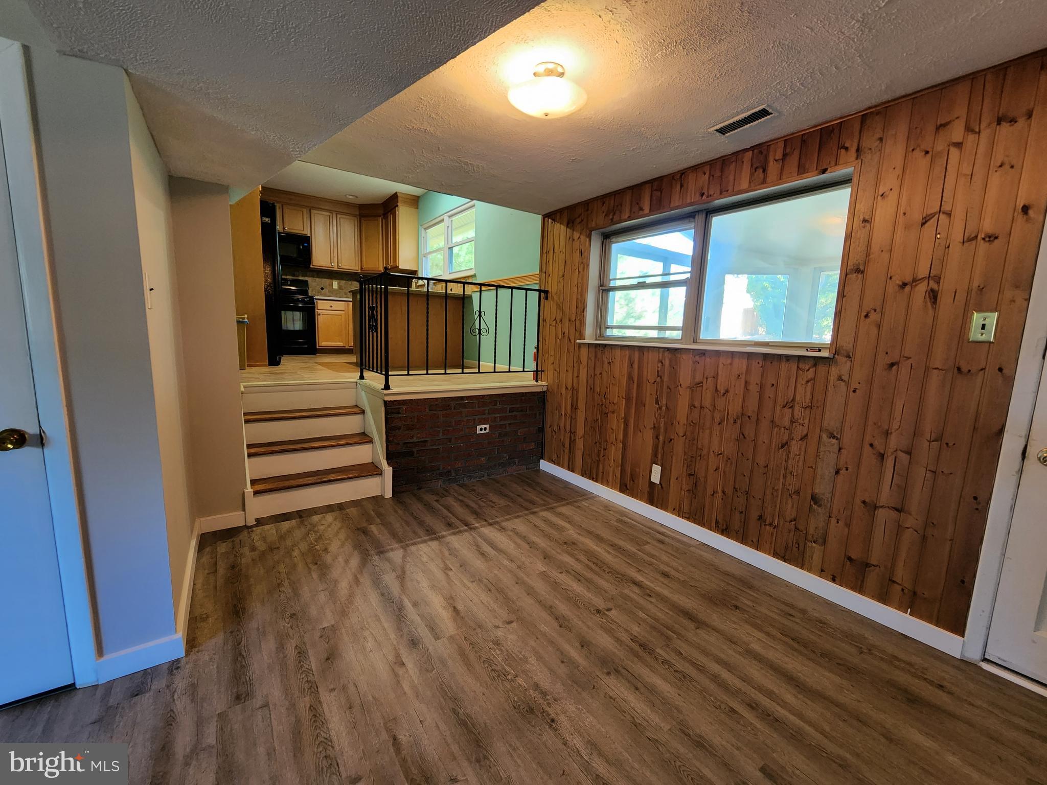 6 Chatham Road Gibbsboro, NJ 08026 - Photo 4 of 22