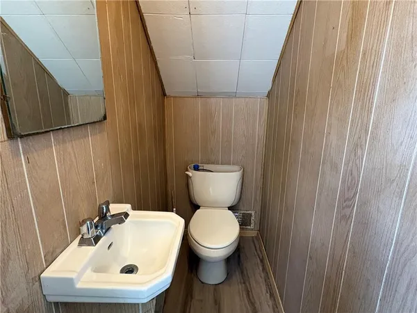 a bathroom with a sink and a toilet