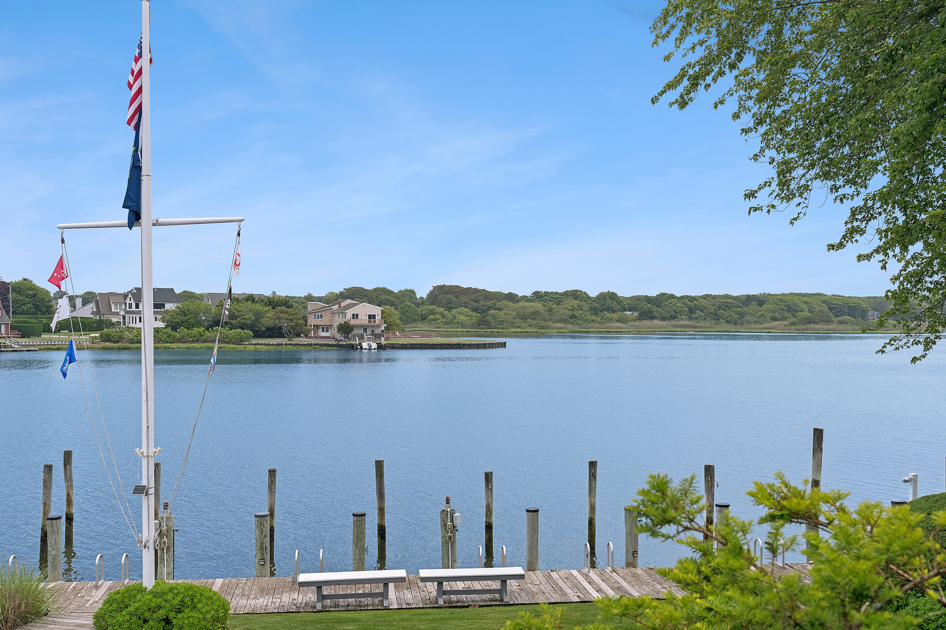 30 Little Neck Road Southampton, NY 11968 - Photo 3 of 7