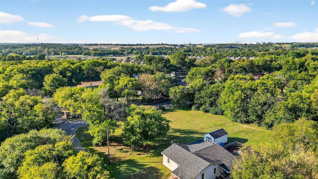 2018 South Inwood Street Sherman, TX 75090 - Photo 3 of 22 a view of a city