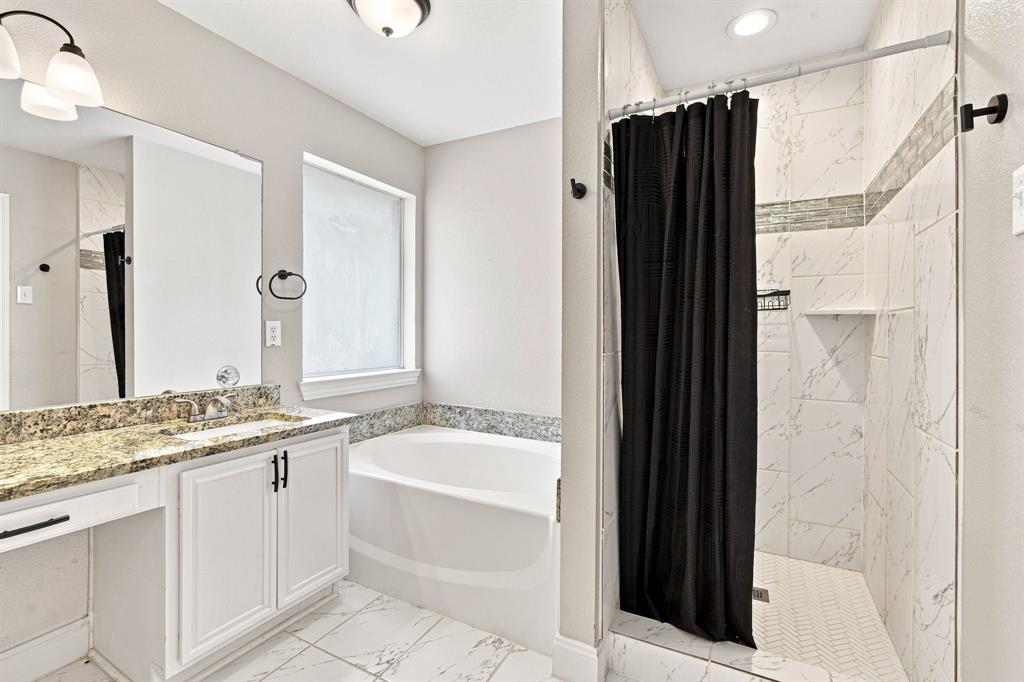 760 South Ridge Drive Midlothian, TX 76065 - Photo 17 of 35 Gallery Image 17