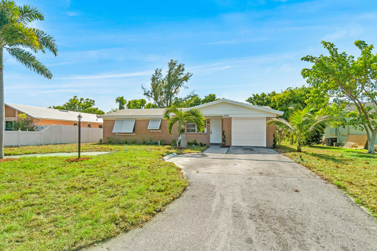 001-4305FossRoad-LakeWorth-FL-33461-smal