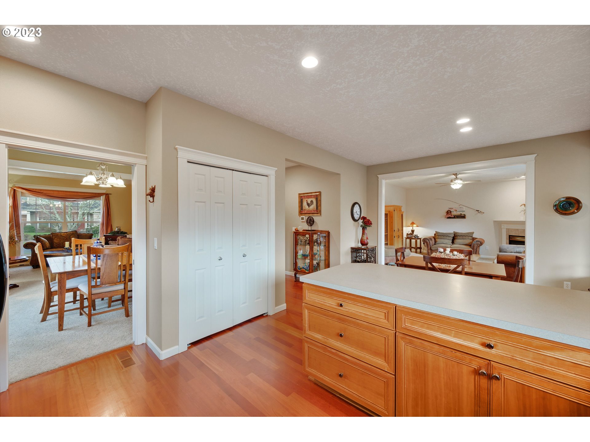 1760 Bobcat Avenue Southwest Albany, OR 97321 - Photo 13 of 39 Kitchen/Dining Room