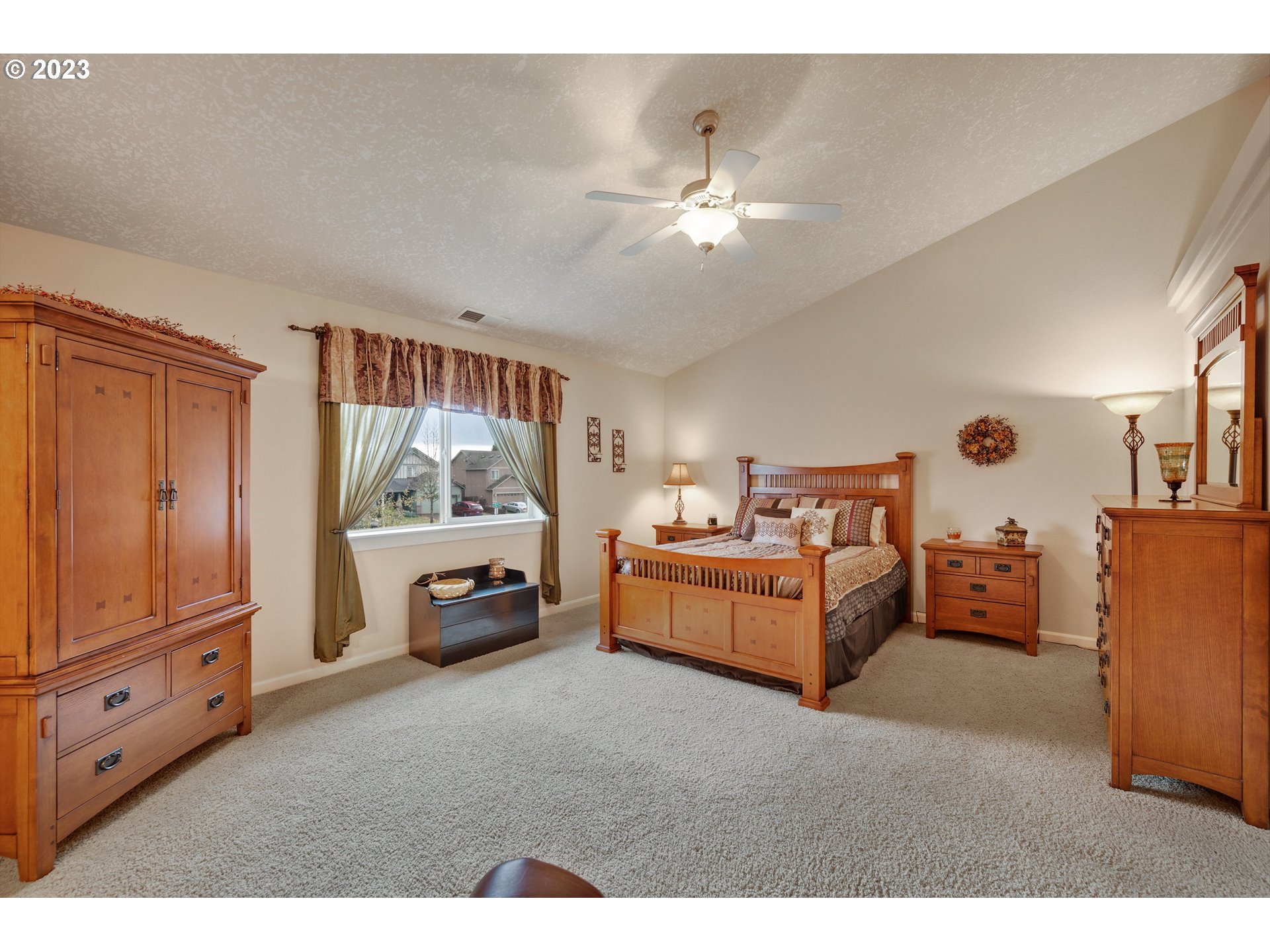 1760 Bobcat Avenue Southwest Albany, OR 97321 - Photo 25 of 39 Bedroom, Owner's Suite