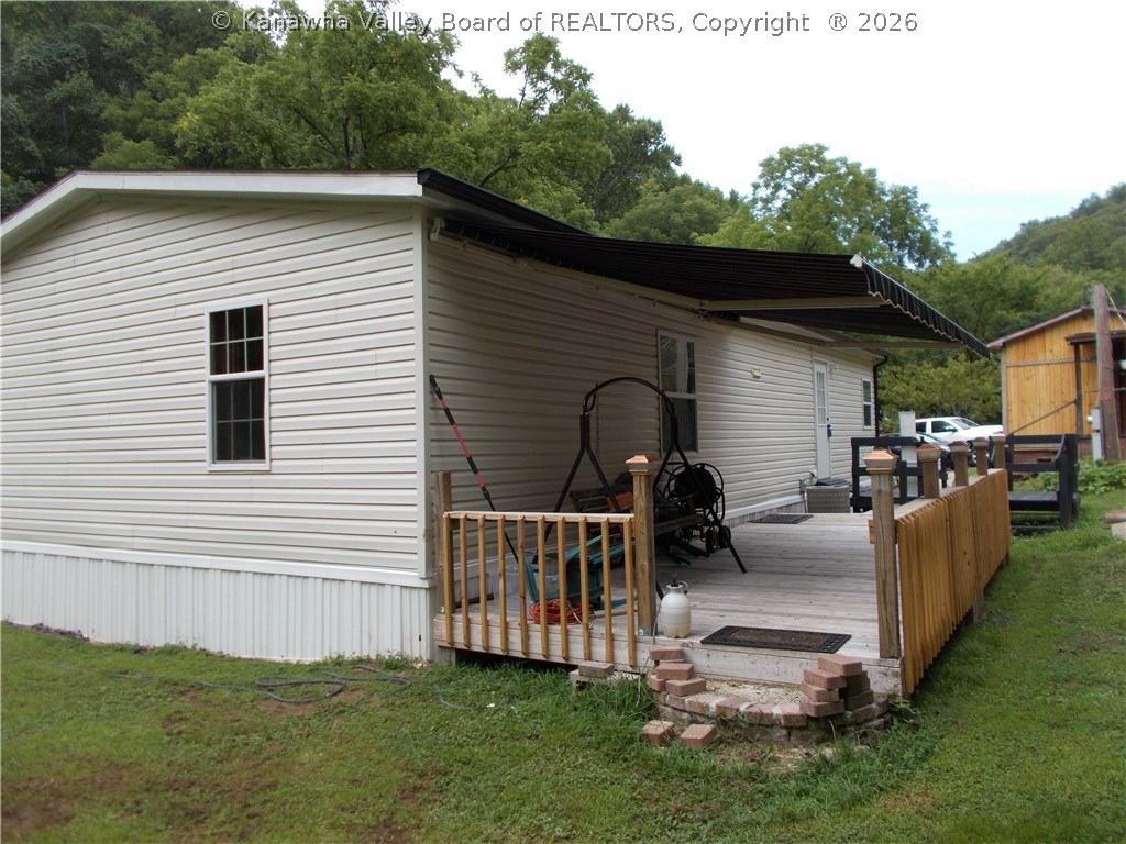 6164 Heizer Creek Road Poca, WV 25159 - Photo 21 of 26 Gallery Image 21