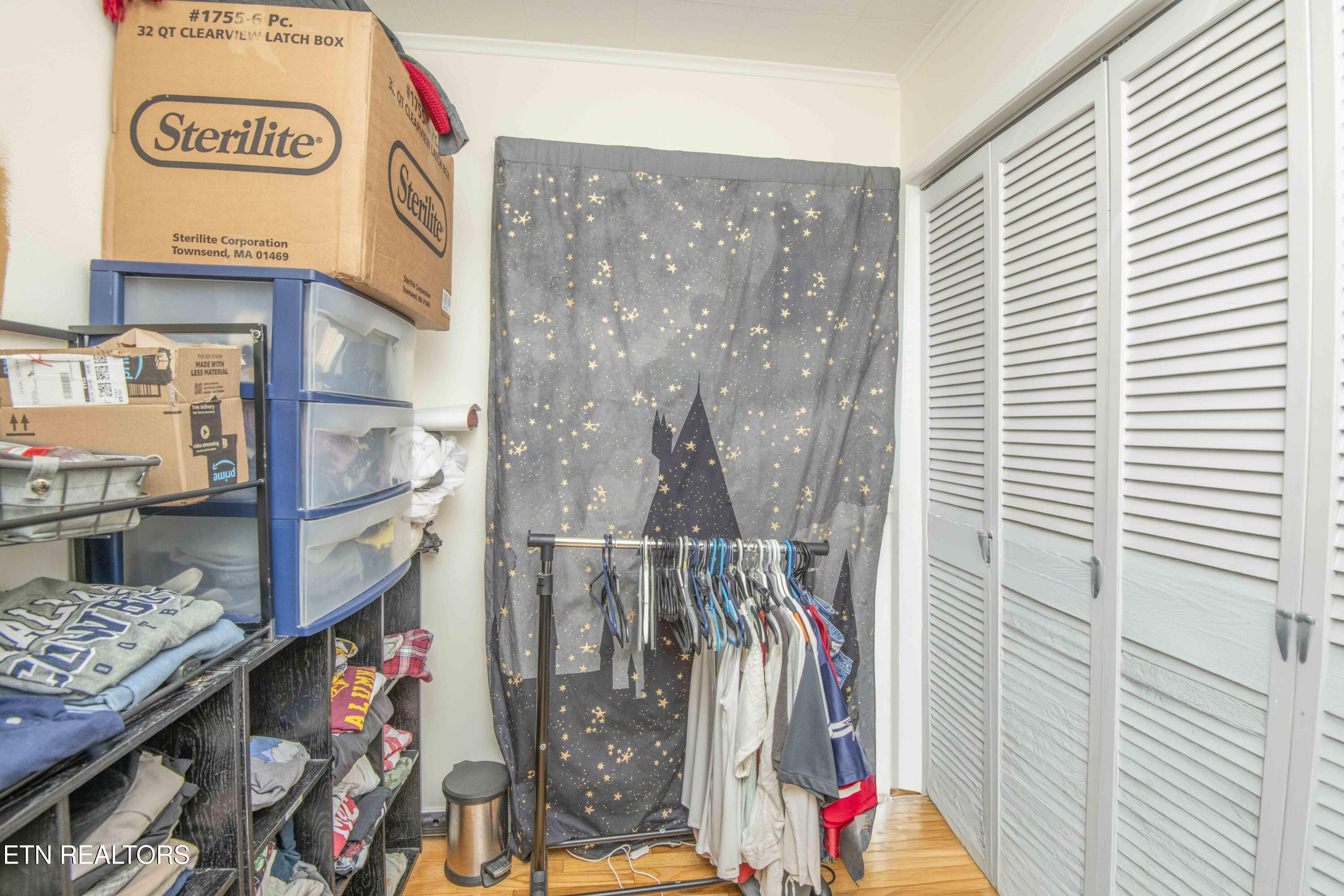100 Viola Road Oak Ridge, TN 37830 - Photo 29 of 42 closet 1_1