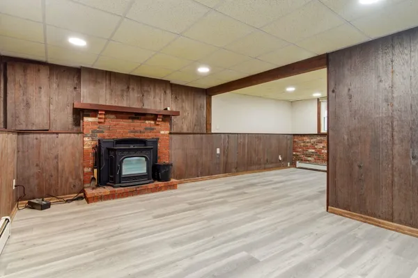 $499,999 | 24 Jay Drive, Gilford, NH 03249