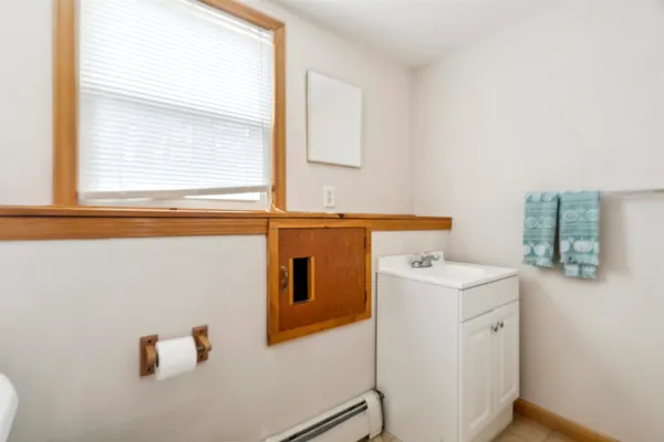 $499,999 | 24 Jay Drive, Gilford, NH 03249