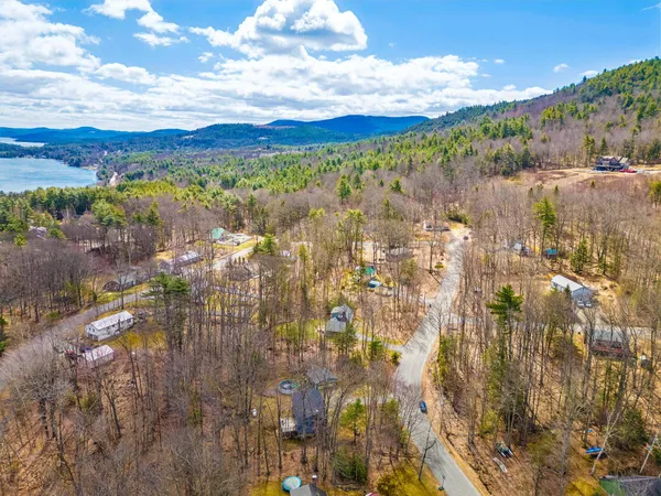 $499,999 | 24 Jay Drive, Gilford, NH 03249