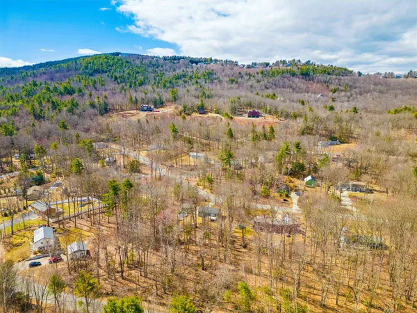 $499,999 | 24 Jay Drive, Gilford, NH 03249