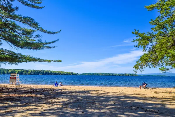 $499,999 | 24 Jay Drive, Gilford, NH 03249