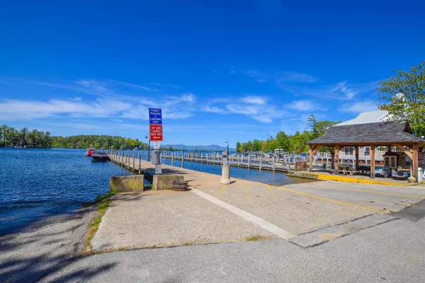 $499,999 | 24 Jay Drive, Gilford, NH 03249