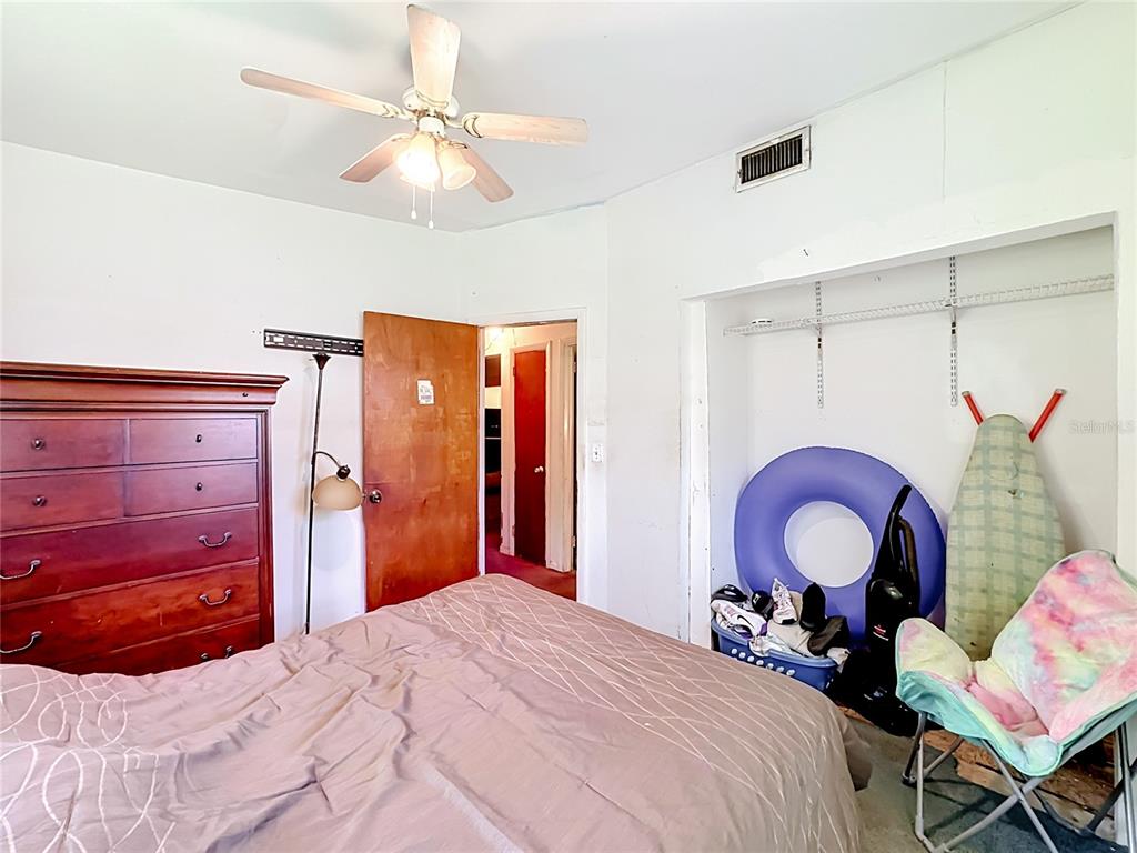 202 North 39th Street Fort Pierce, FL 34947 - Photo 13 of 45