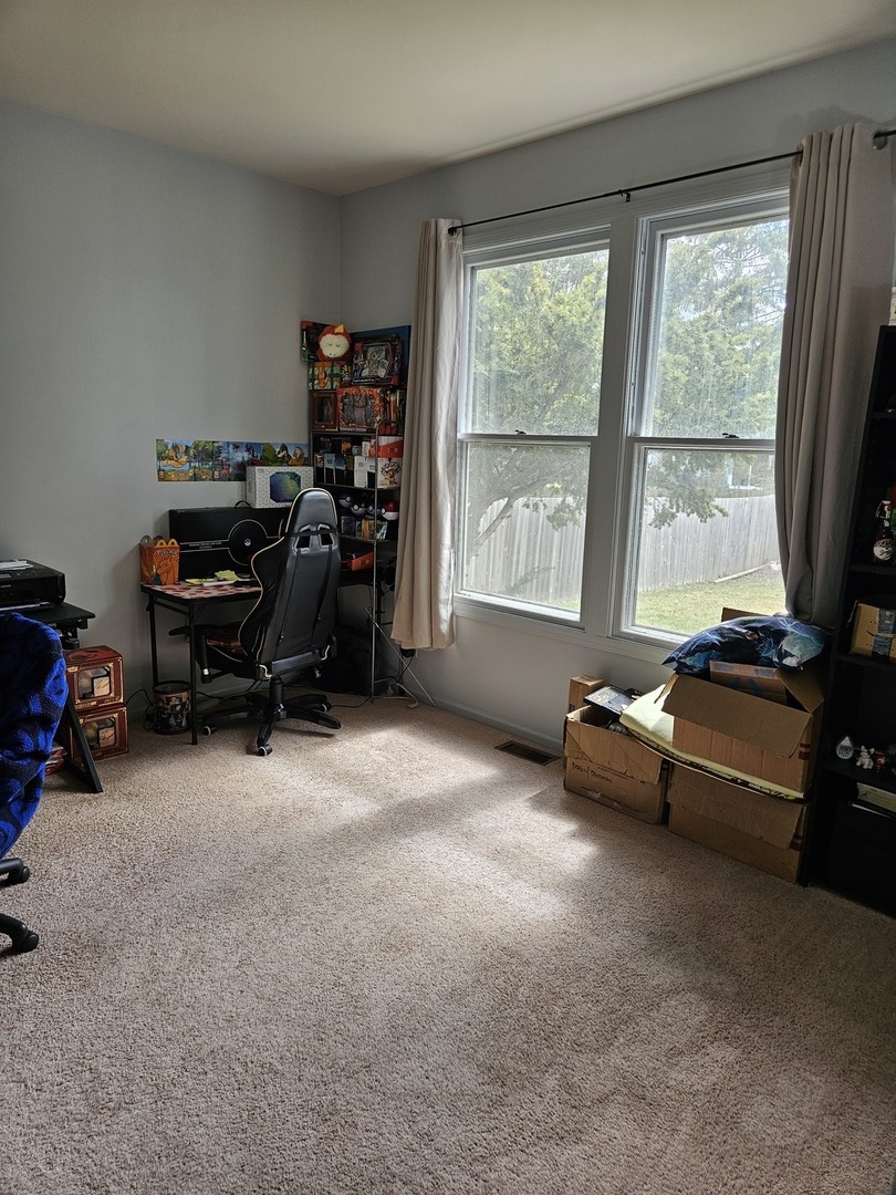 5149 Conifer Lane Gurnee, IL 60031 - Photo 6 of 13