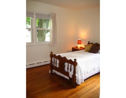 51 Gleason Road Northampton, MA 01060 - Photo 13 of 30 Gallery Image 13