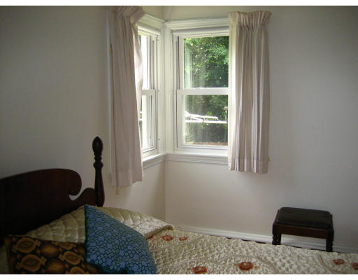 51 Gleason Road Northampton, MA 01060 - Photo 18 of 30 Gallery Image 18