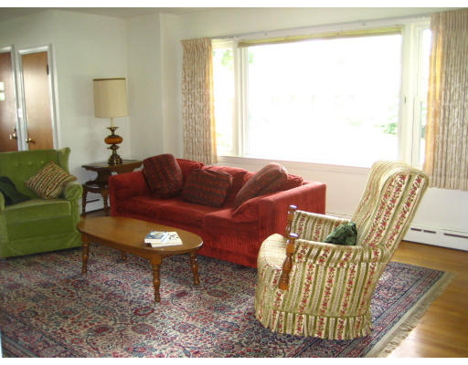 51 Gleason Road Northampton, MA 01060 - Photo 5 of 30 Gallery Image 5