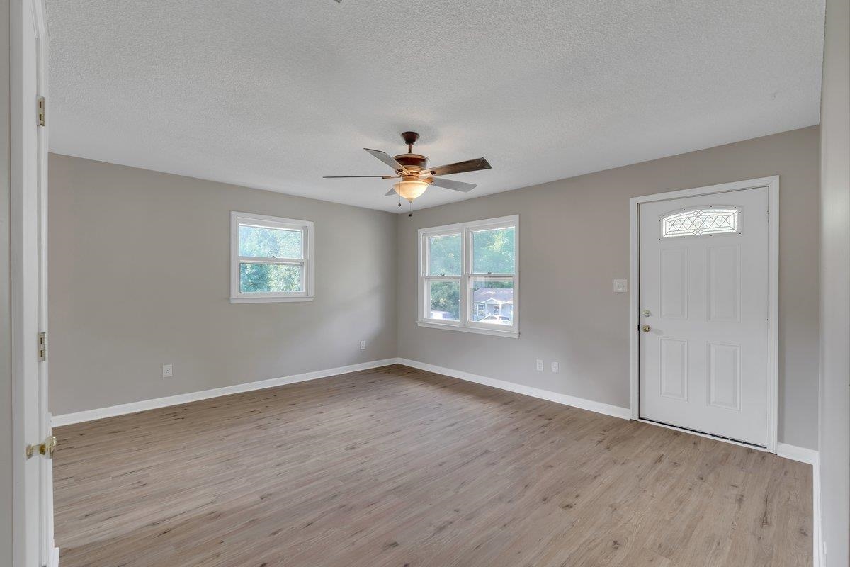 110 Everest Drive Inman, SC 29349 - Photo 4 of 19