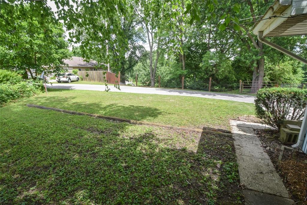 8805 West Mill Road Yorktown, IN 47396 - Photo 27 of 35 Gallery Image 27
