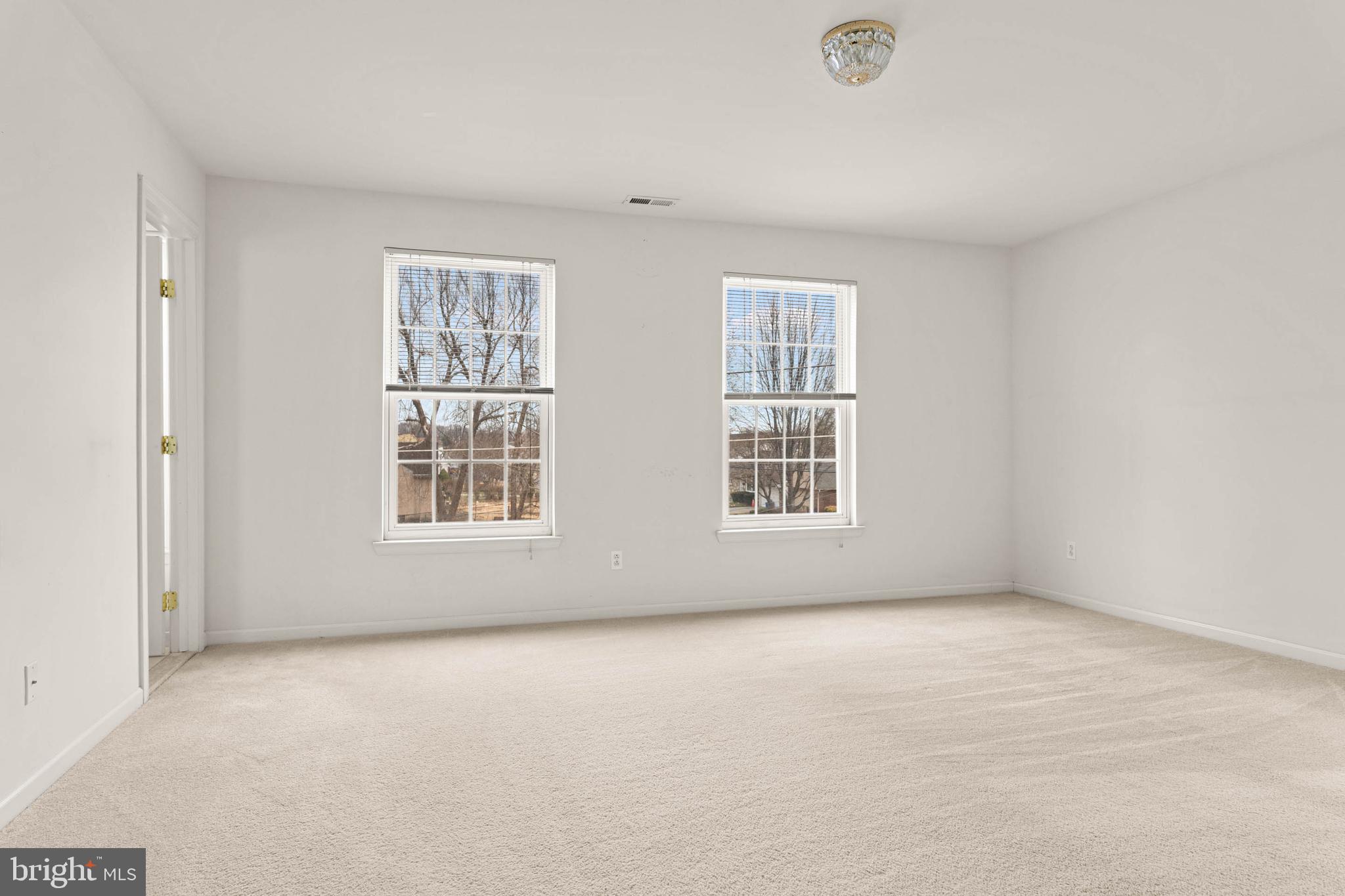 2136 Murray Street Philadelphia, PA 19115 - Photo 22 of 38 Primary Bedroom