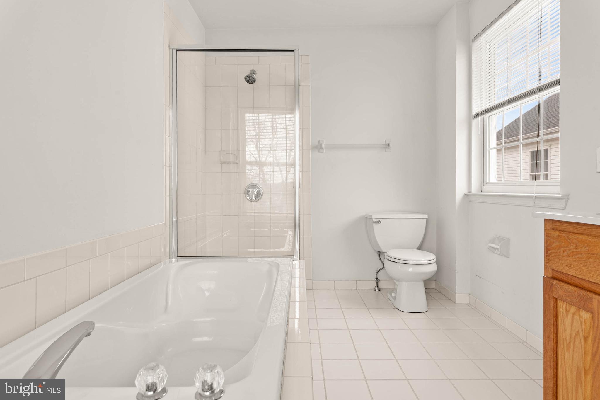 2136 Murray Street Philadelphia, PA 19115 - Photo 24 of 38 Primary Bath