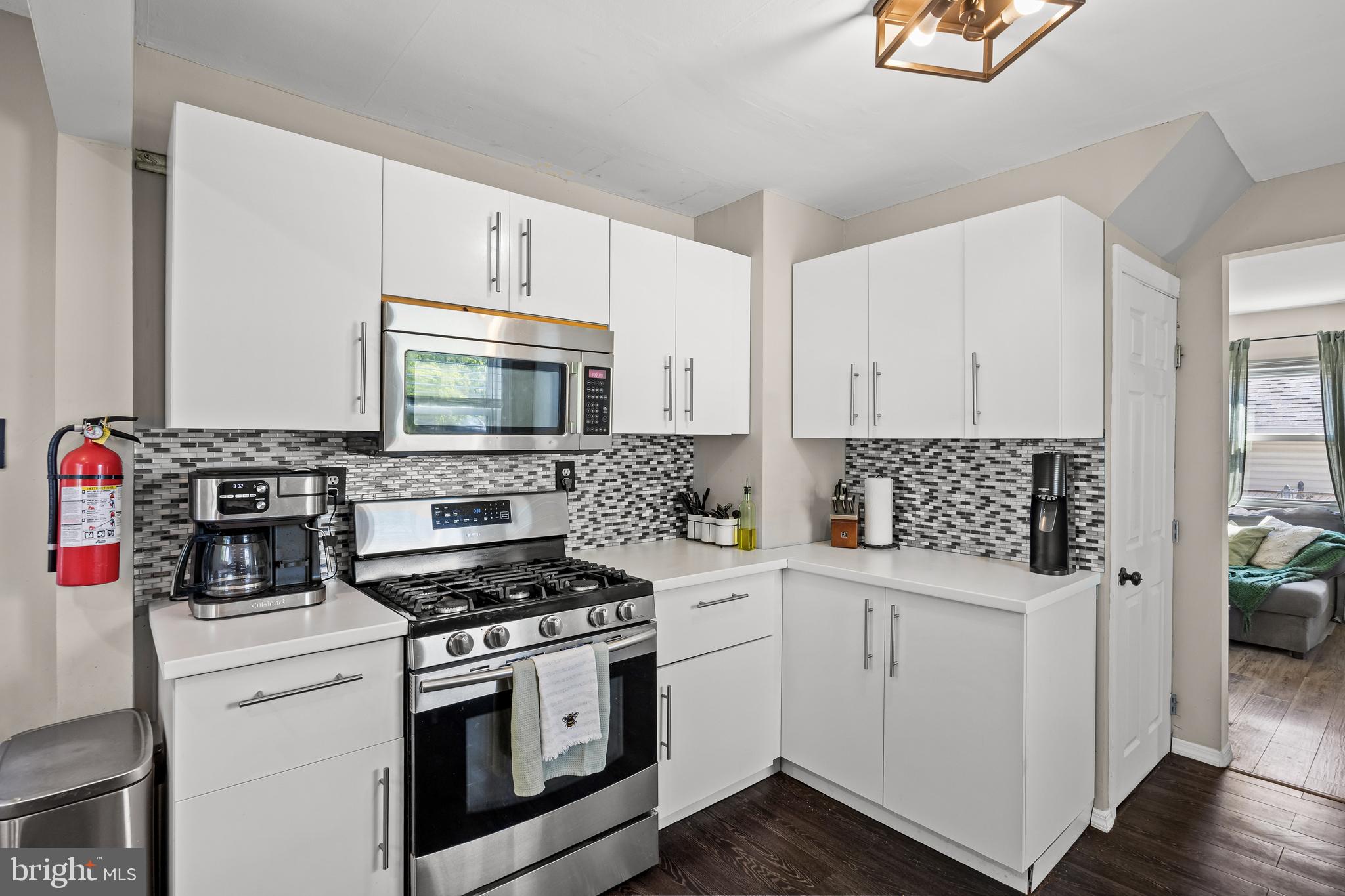 468 Center Avenue Runnemede, NJ 08078 - Photo 12 of 32