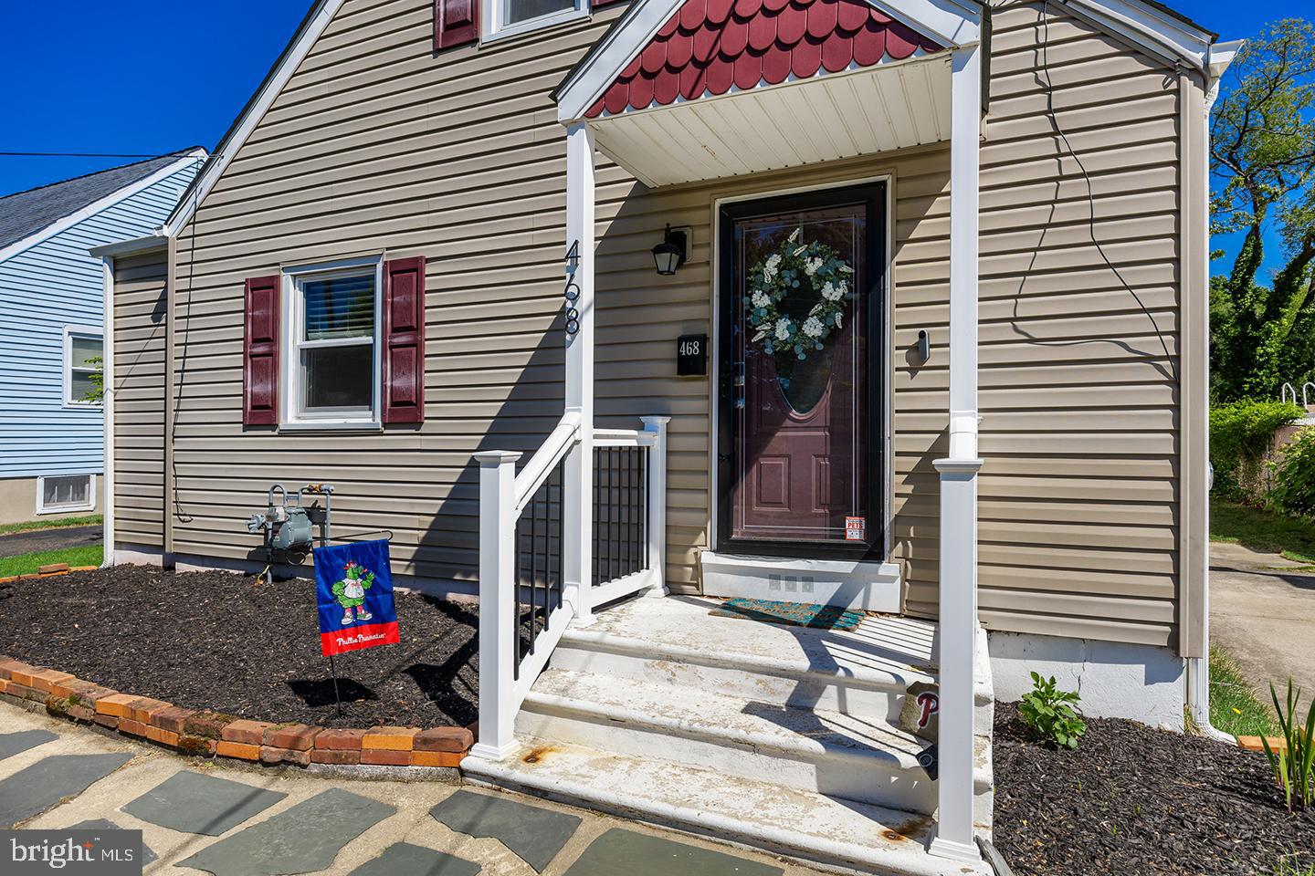 468 Center Avenue Runnemede, NJ 08078 - Photo 3 of 32