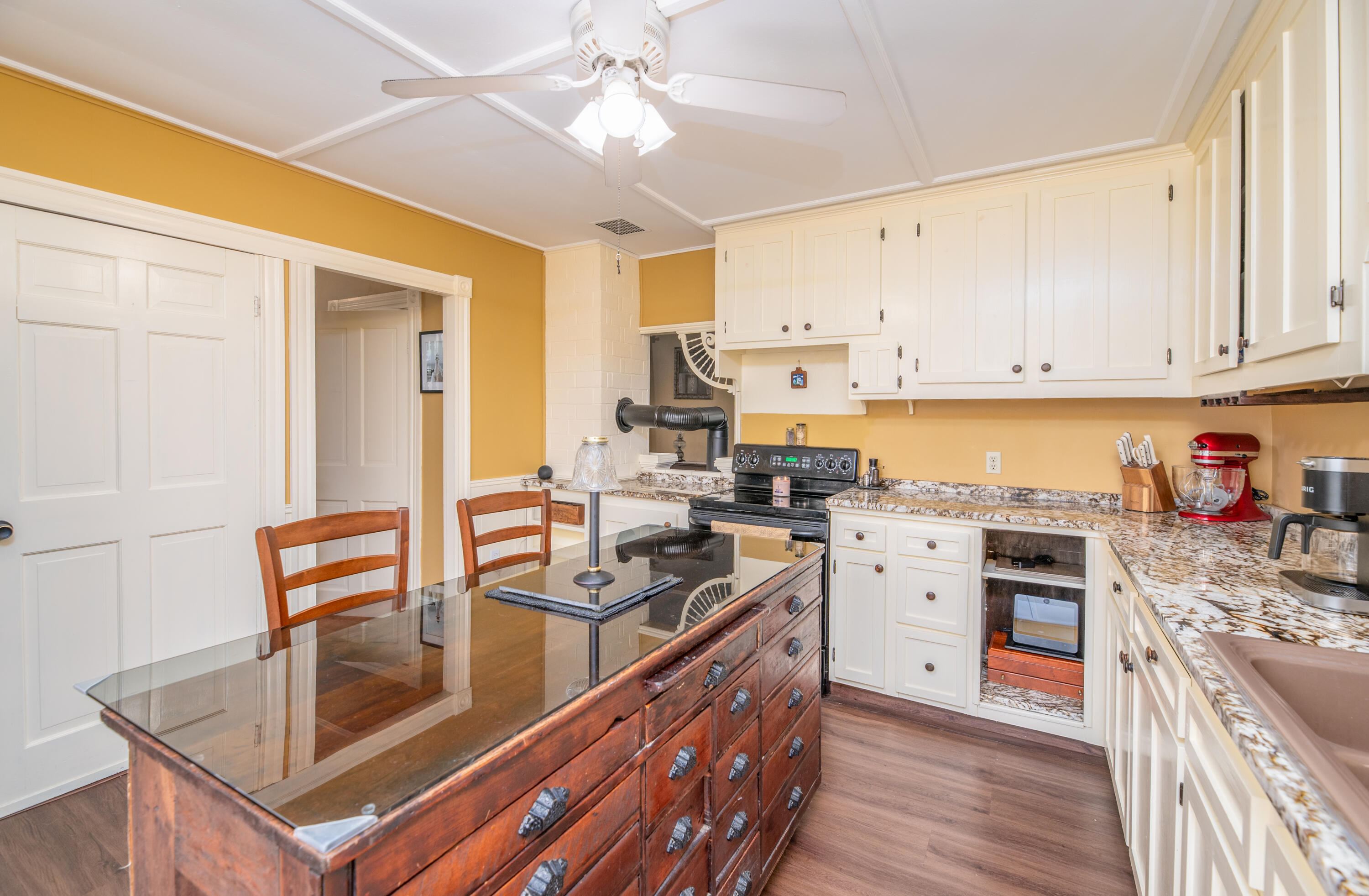 659 Old County Road Rockland, ME 04841 - Photo 11 of 41 Interior9