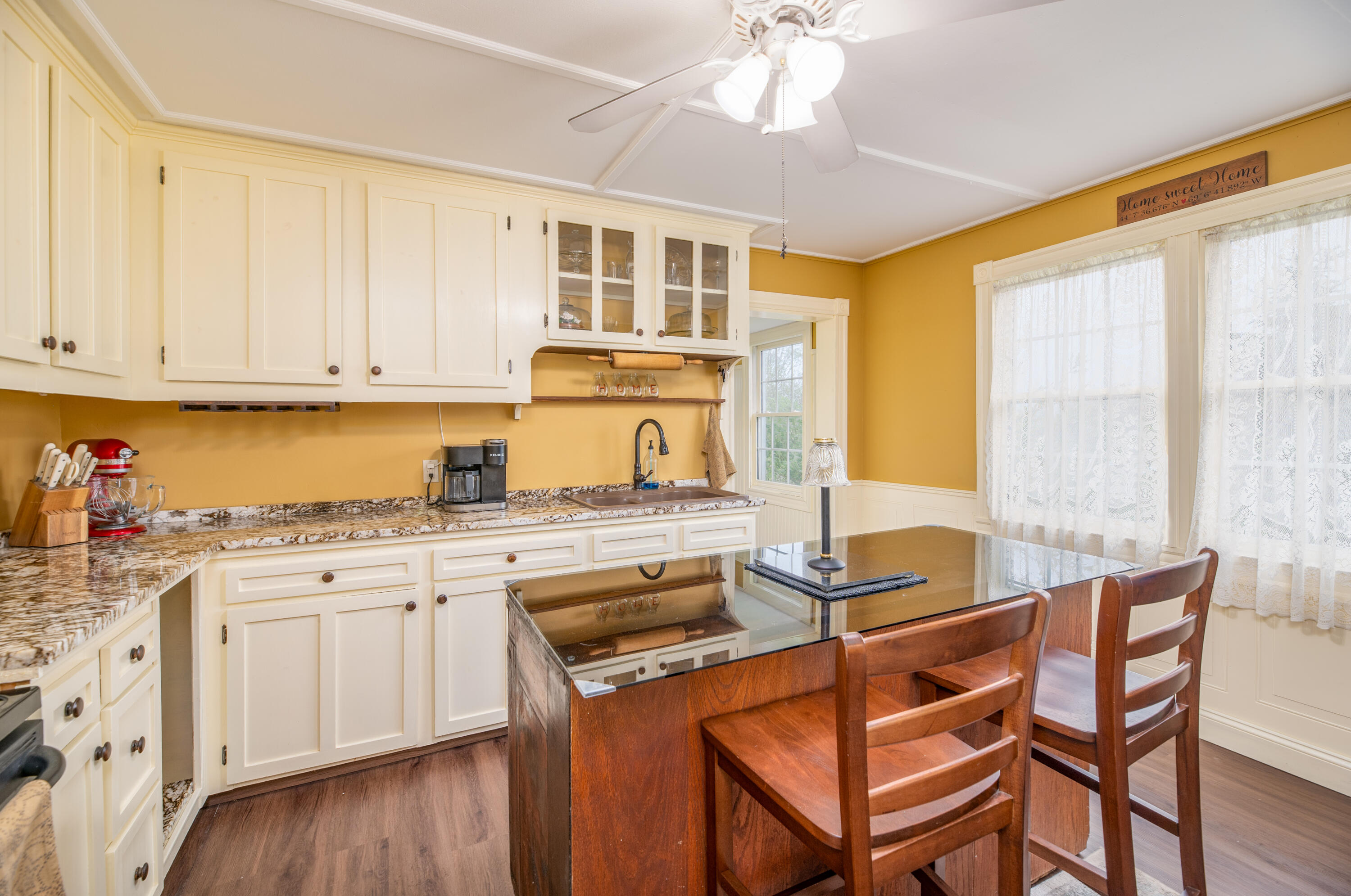 659 Old County Road Rockland, ME 04841 - Photo 13 of 41 Interior11