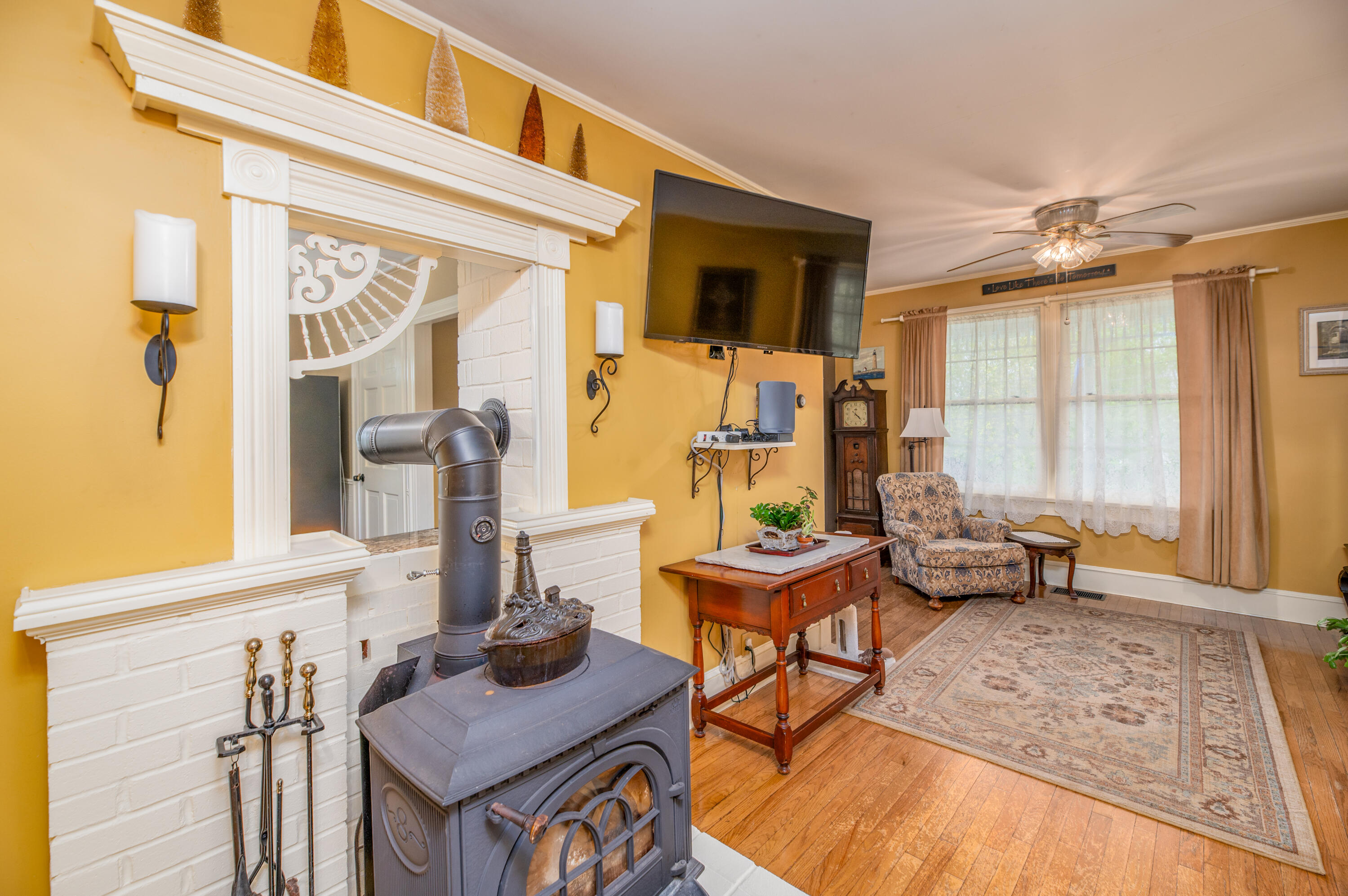 659 Old County Road Rockland, ME 04841 - Photo 19 of 41 Interior19