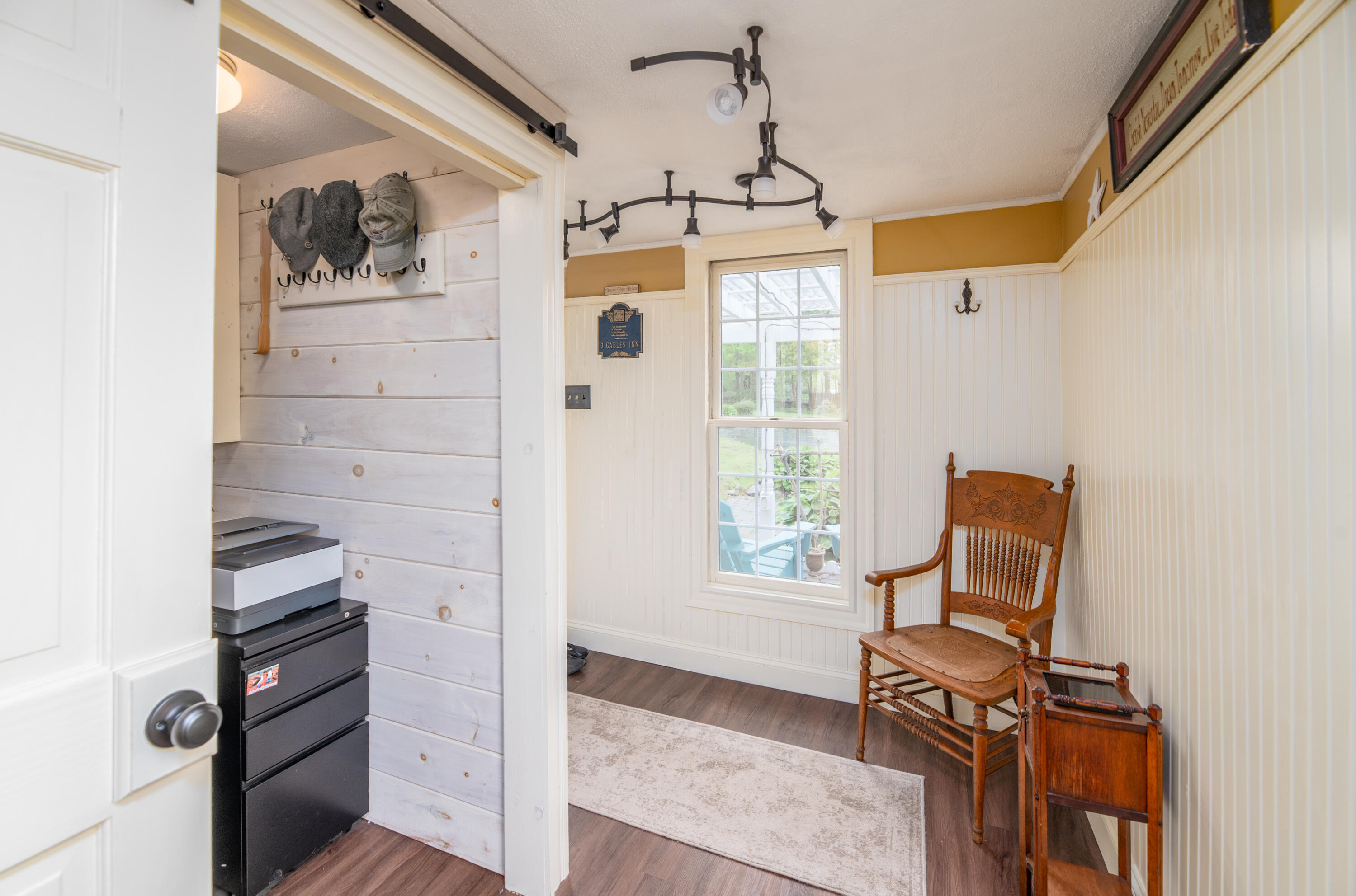 659 Old County Road Rockland, ME 04841 - Photo 32 of 41 Interior8