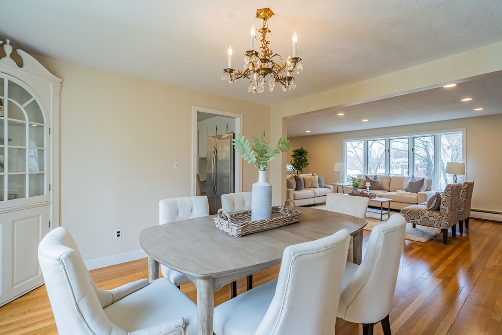 5 Clyde Place Lexington, MA 02420 - Photo 9 of 42 Gallery Image 9