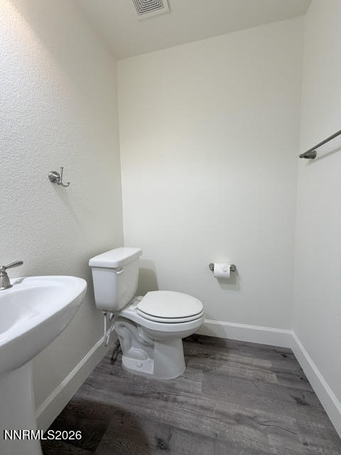 10686 Washington Park Drive Reno, NV 89521 - Photo 6 of 24 5