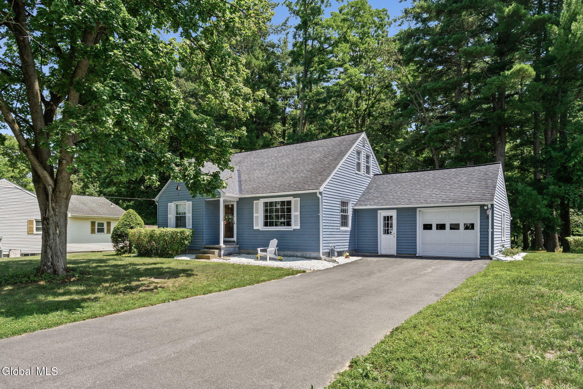 7 Pinewood Road Guilderland, NY 12084 - Photo 2 of 36 1-web-or-mls-7-pinewood-rd