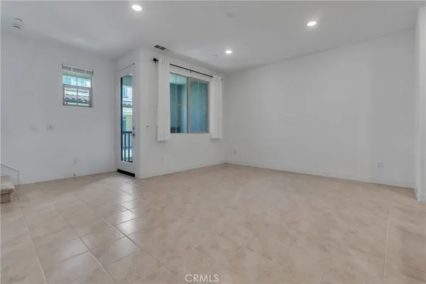 $659,900 | 509 Tamarind Way, Unit B, West Covina, CA 91791