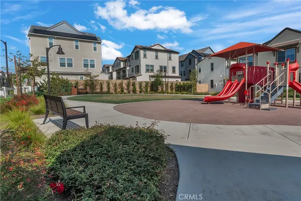 $659,900 | 509 Tamarind Way, Unit B, West Covina, CA 91791