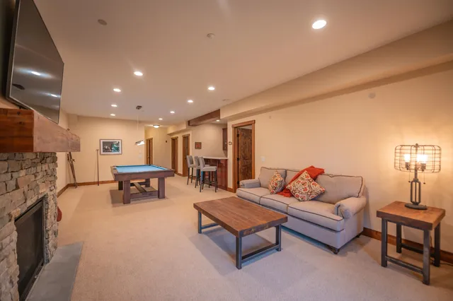 $1,395,000 | 3 B Freestyle Circle, West Dover, VT 05356